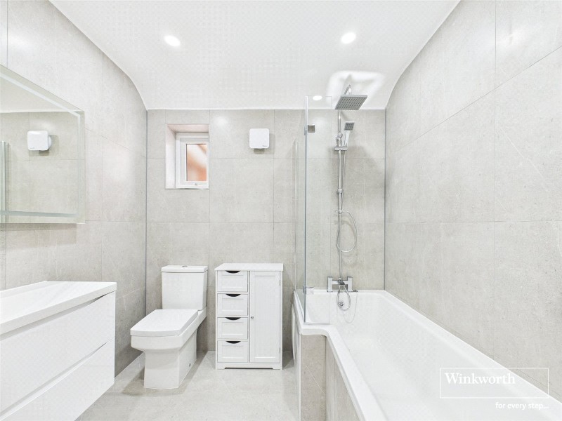 Wokingham Road, Reading, Berkshire, RG6