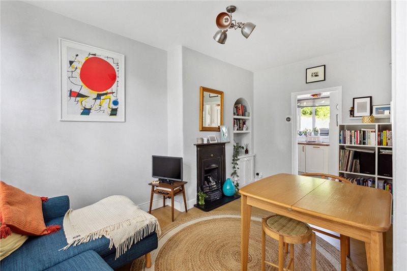 Derinton Road, London, SW17