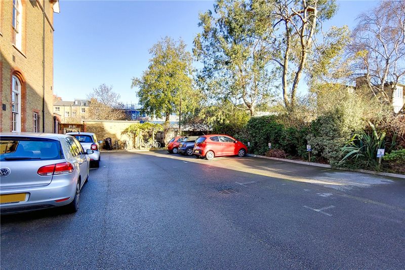 Lansdowne Drive, London, E8