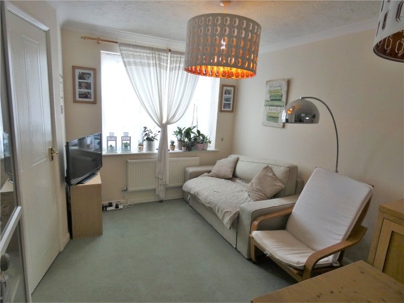 Lapwing Close, Cullompton, Devon, EX15