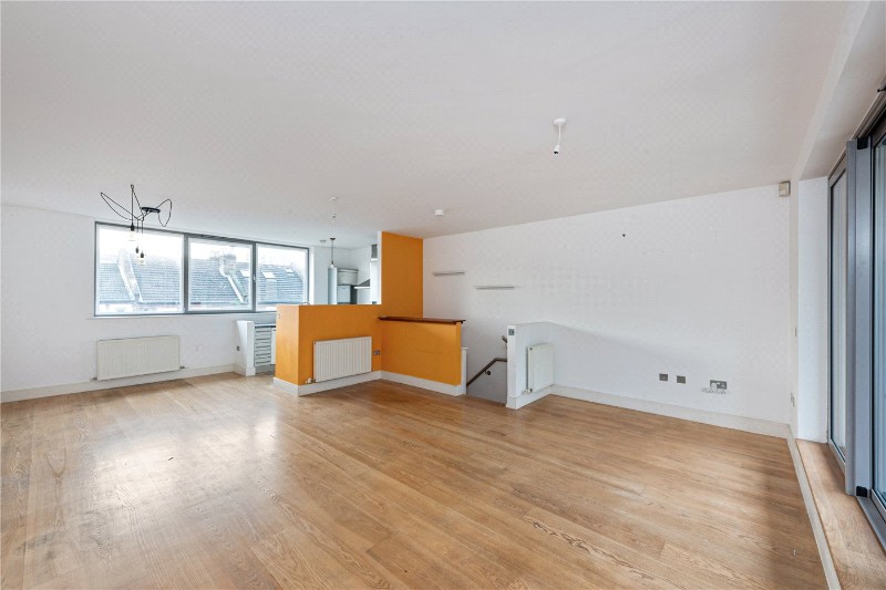 Compton Terrace, Hermitage Road, London, N4