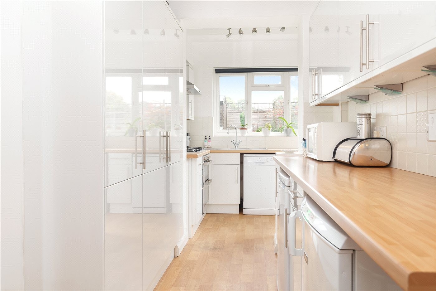 3 bedroom property for sale in Dover House Road, London, SW15 (Ref