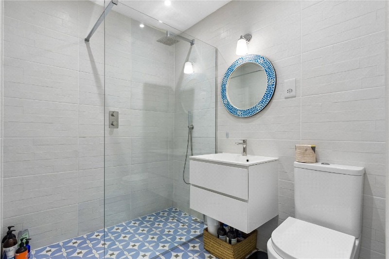 Chepstow Villas, London, W11