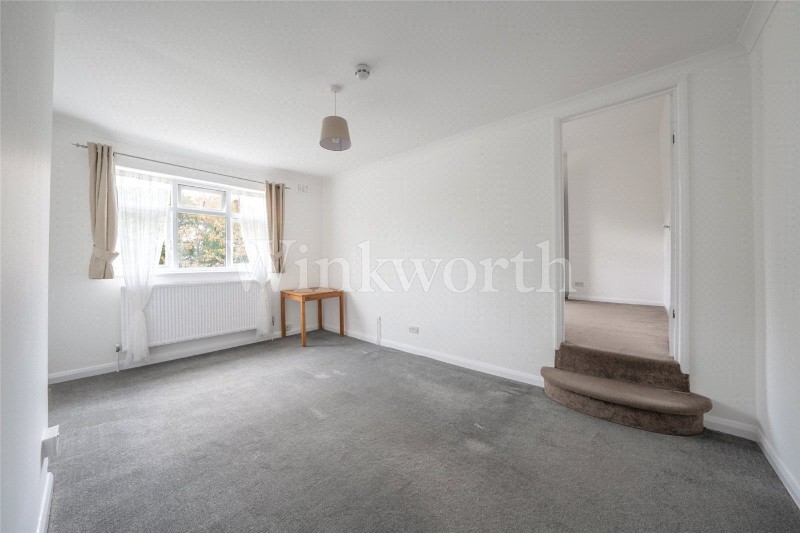 Sunningfields Road, London, NW4