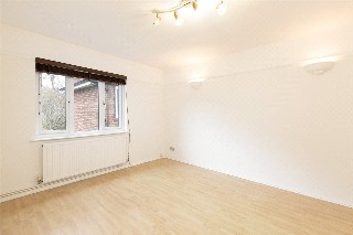 Westleigh Avenue, London, SW15