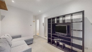 Queens Crescent, London, NW5