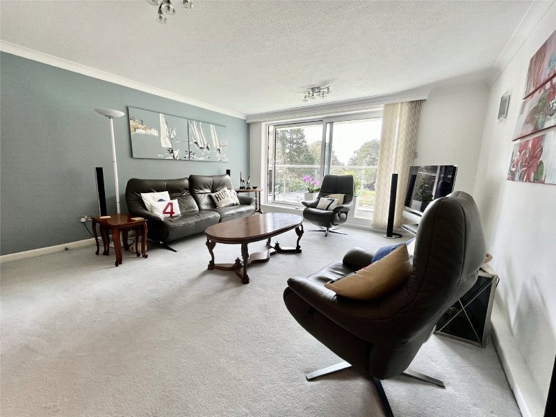 West Cliff Road, Bournemouth, BH4