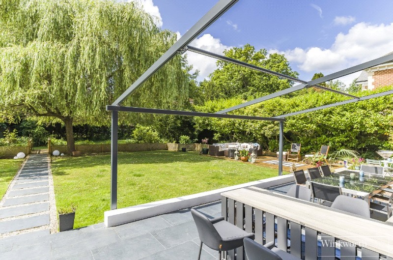Charters Road, Sunningdale, Berkshire, SL5