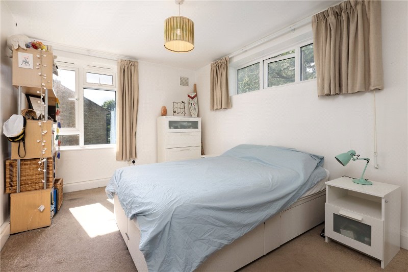 Keswick Road, London, SW15