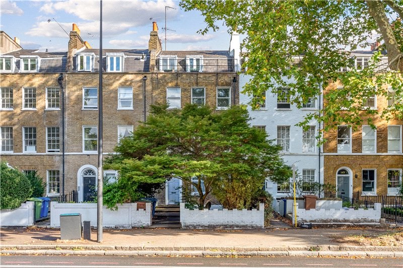 Kennington Park Road, London, SE11