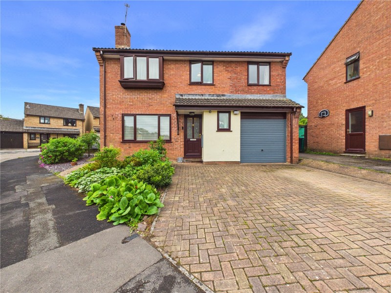 Acland Way, Tiverton, Devon, EX16