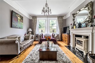 Wrecclesham Hill, Farnham, Surrey, GU10