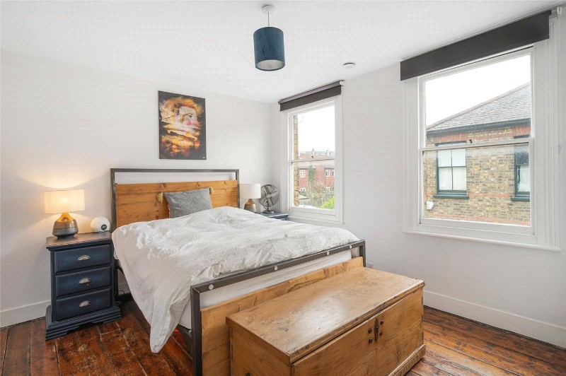 Carberry Road, London, SE19