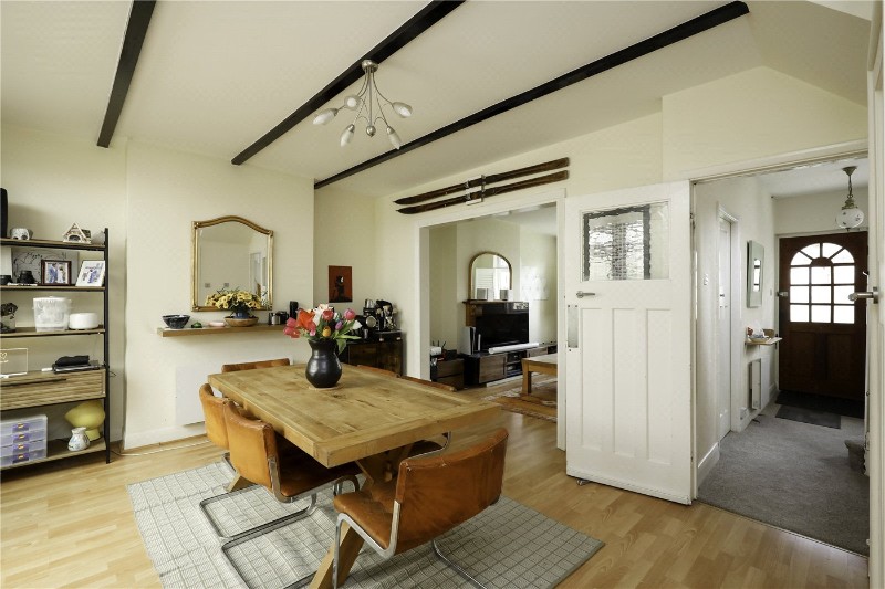 Park Drive, London, W3