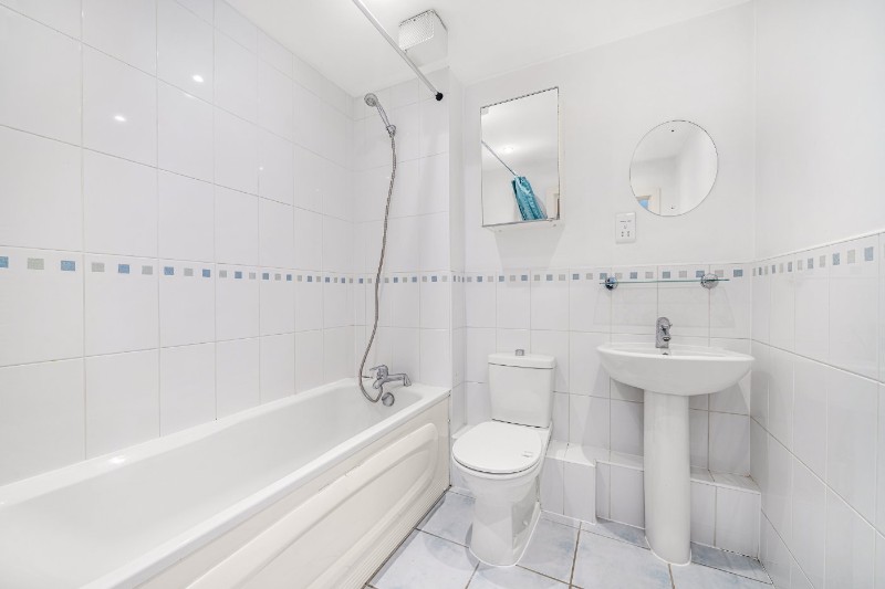 Hayes Grove, East Dulwich, London, SE22