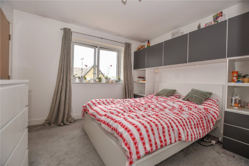 Mandarin Grove, Arborfield Green, Reading, Berkshire, RG2