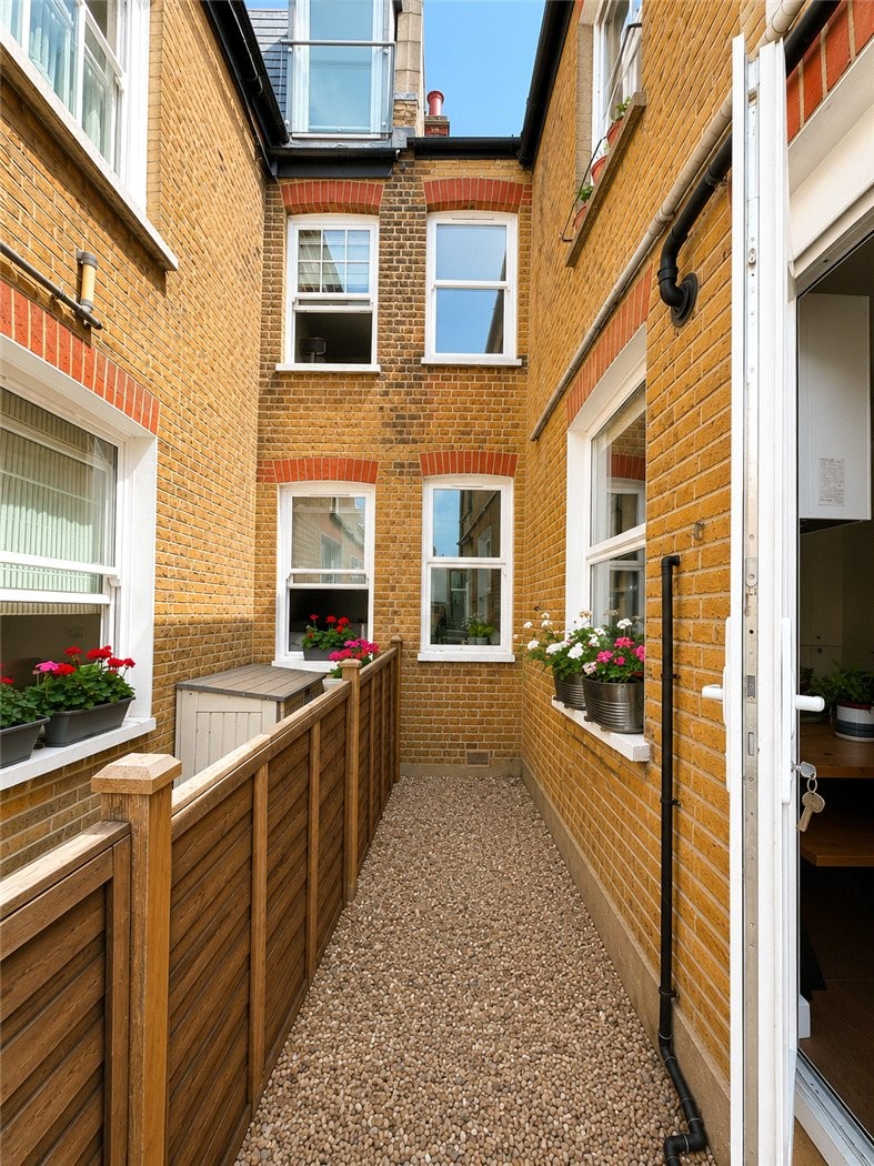 Totterdown Street, London, SW17