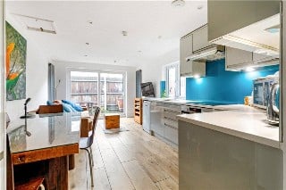 Henshaw Street, London, SE17