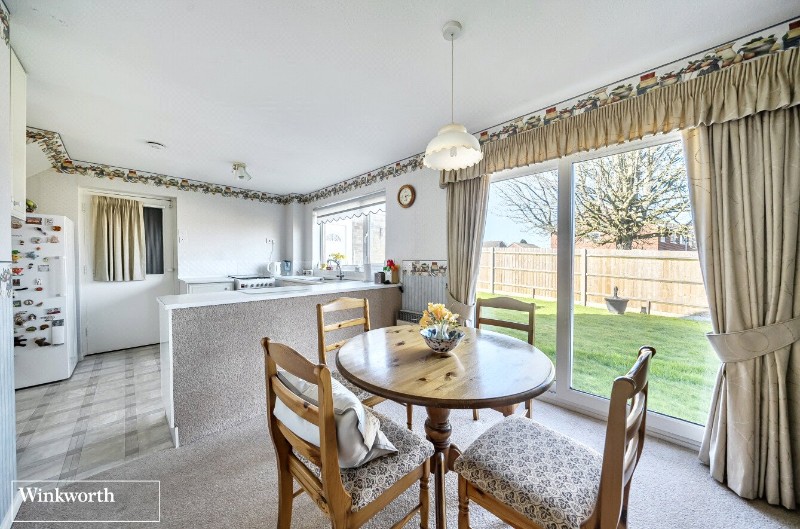Thrush Close, Kempshott, Basingstoke, Hampshire, RG22