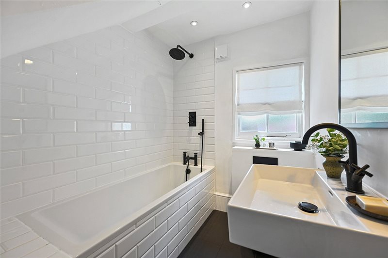 Brackenbury Road, London, W6