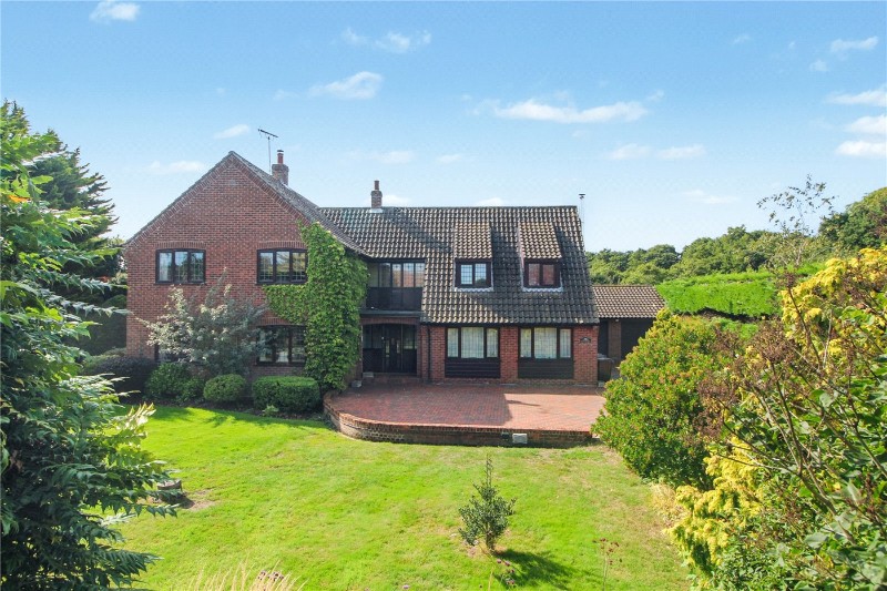 Ferry Road, Surlingham, Norwich, Norfolk, NR14