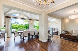 Devereux Lane, Barnes, London, SW13
