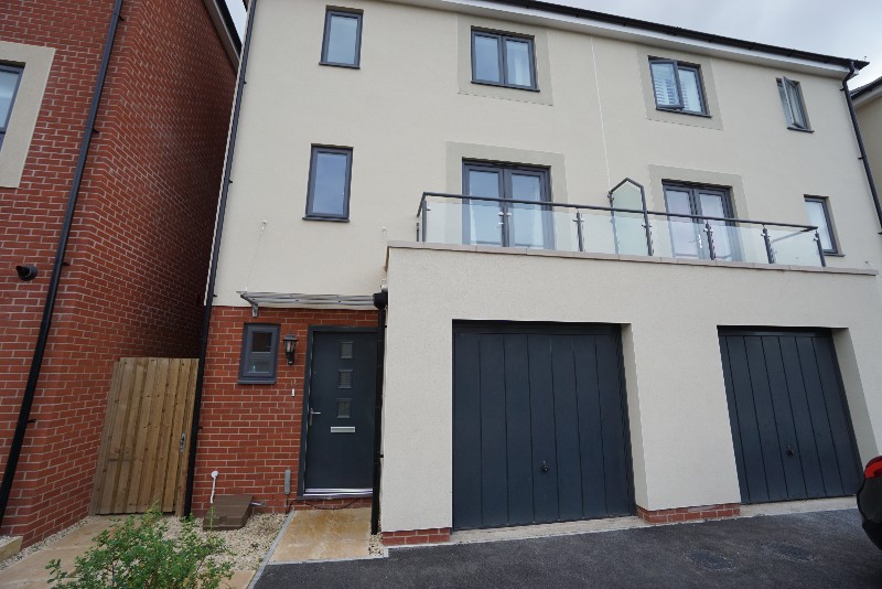 Slade Baker Way, Scholar&#39;s Chase, Bristol, BS16