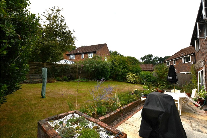 Camellia Way, Wokingham, Berkshire, RG41