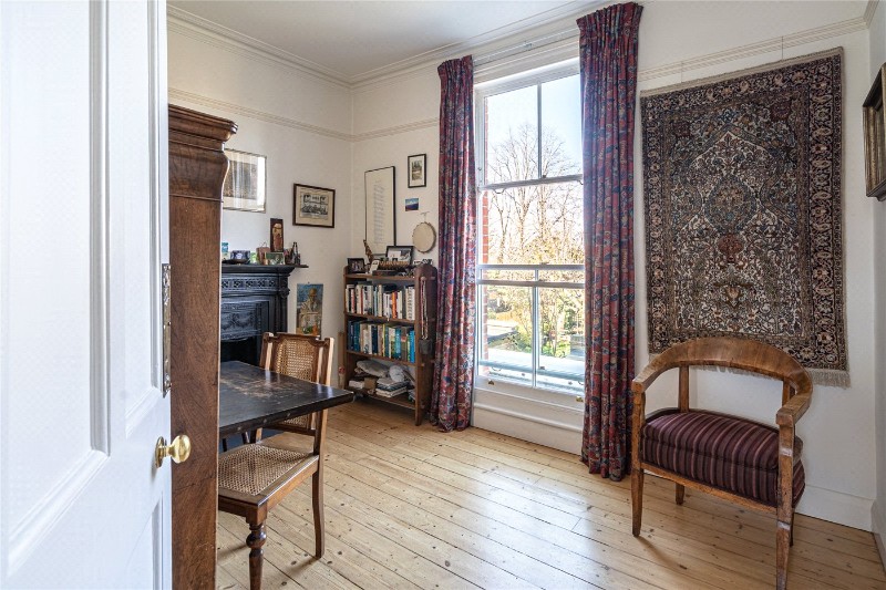 Killieser Avenue, London, SW2