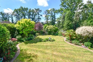 Gilbert Way, Finchampstead, Wokingham, Berkshire, RG40