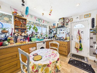 Anstey Crescent, Tiverton, Devon, EX16