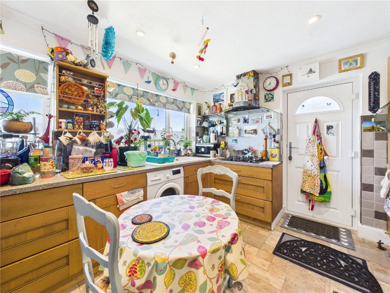 Anstey Crescent, Tiverton, Devon, EX16