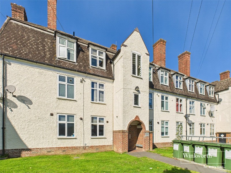 Montrose Avenue, Edgware, Middlesex, HA8