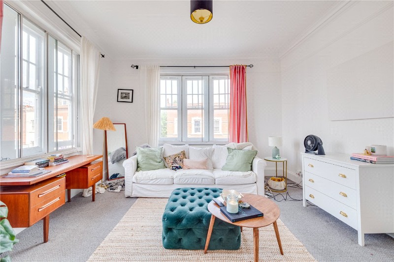 Kings Court Mansions, 737 Fulham Road, London, SW6