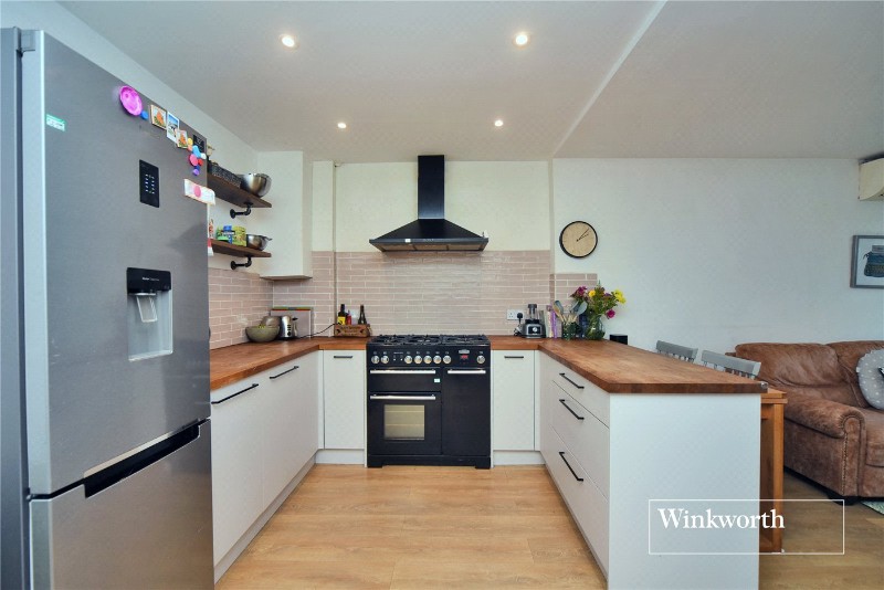Buckland Way, Worcester Park, KT4