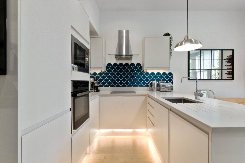 Knights Hill, West Norwood, London, SE27