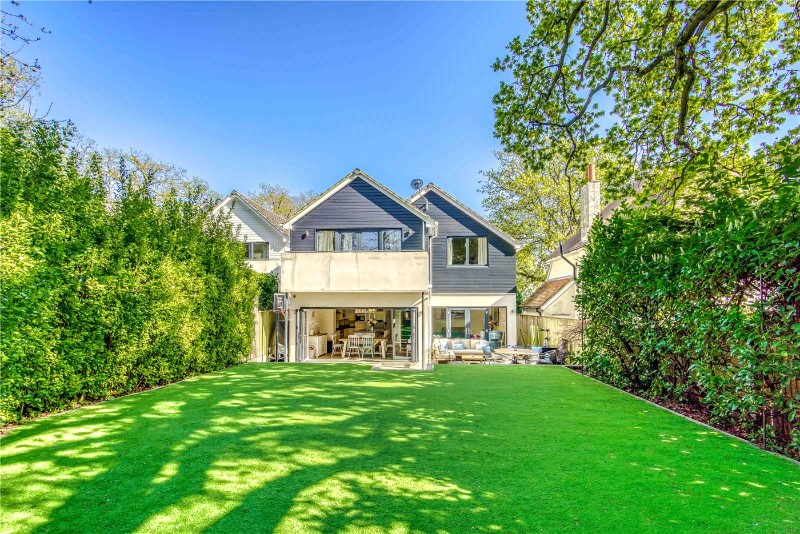 Brownsea View Avenue, Lilliput, Poole, BH14