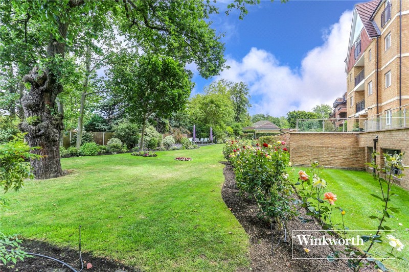 Beach Lodge, 66 Hendon Lane, Finchley, London, N3