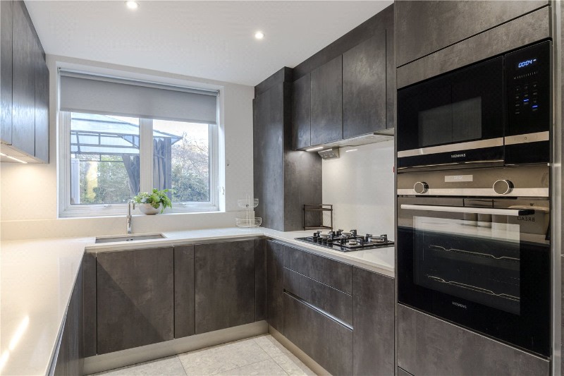 Southwick Street, Hyde Park Estate, W2