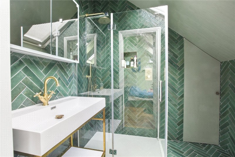 Longstone Avenue, London, NW10