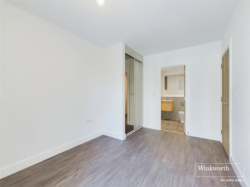 Flagstaff Road, Bankside Gardens, Reading, Berkshire, RG2