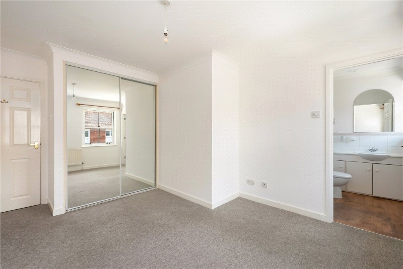 Kirbys Lane, Canterbury, Kent, CT2