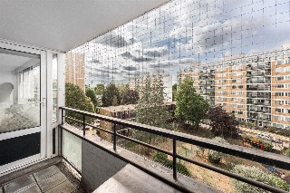 Churchill Gardens, London, SW1V
