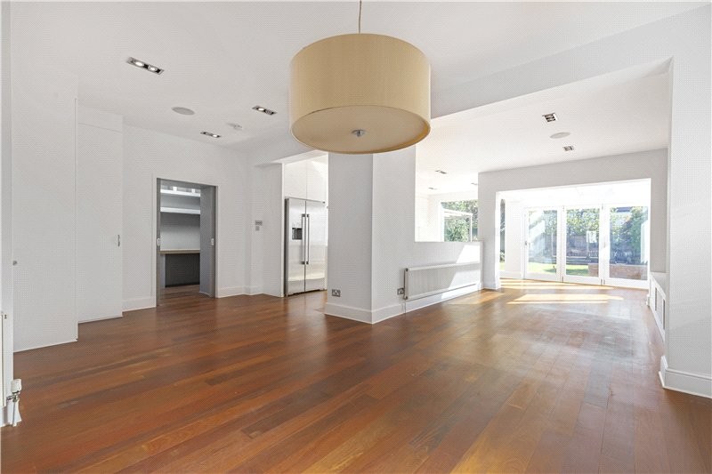 Lowther Road, Barnes, London, SW13