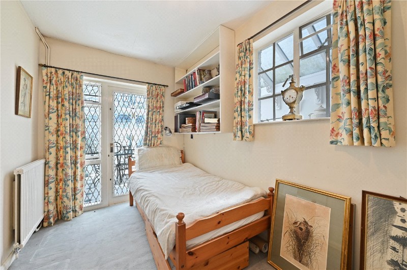 Callcott Street, Kensington, London, W8