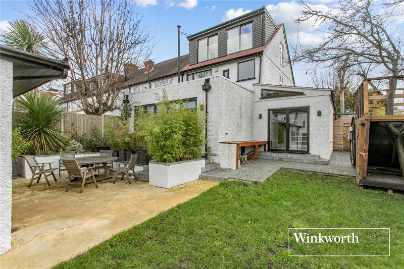 Claigmar Gardens, Finchley, London, N3