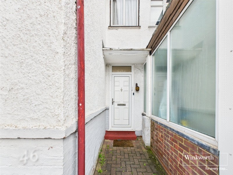 Holders Hill Avenue, London, NW4