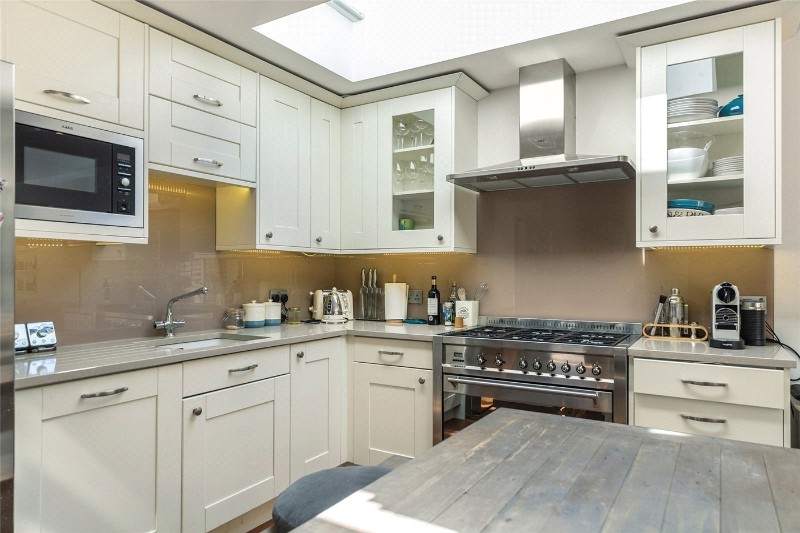Cromford Road, Putney, SW18