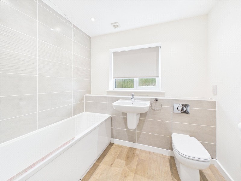 Threwstones Close, Tiverton, Devon, EX16