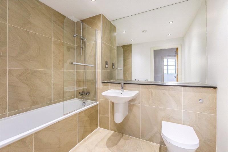 Leigham Court Road, London, SW16